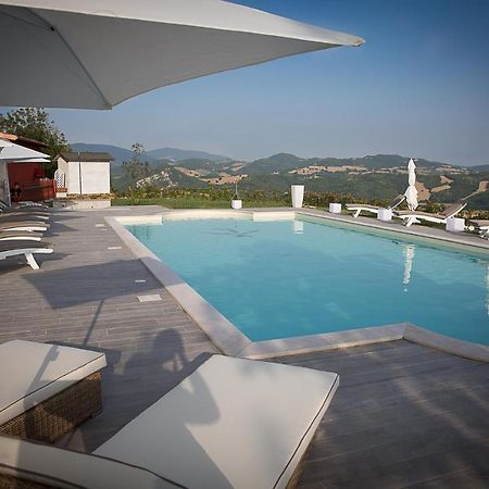 Agriturismo Le Capannacce Urbania Buitenkant foto