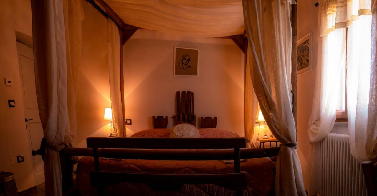 Agriturismo Le Capannacce Urbania Buitenkant foto